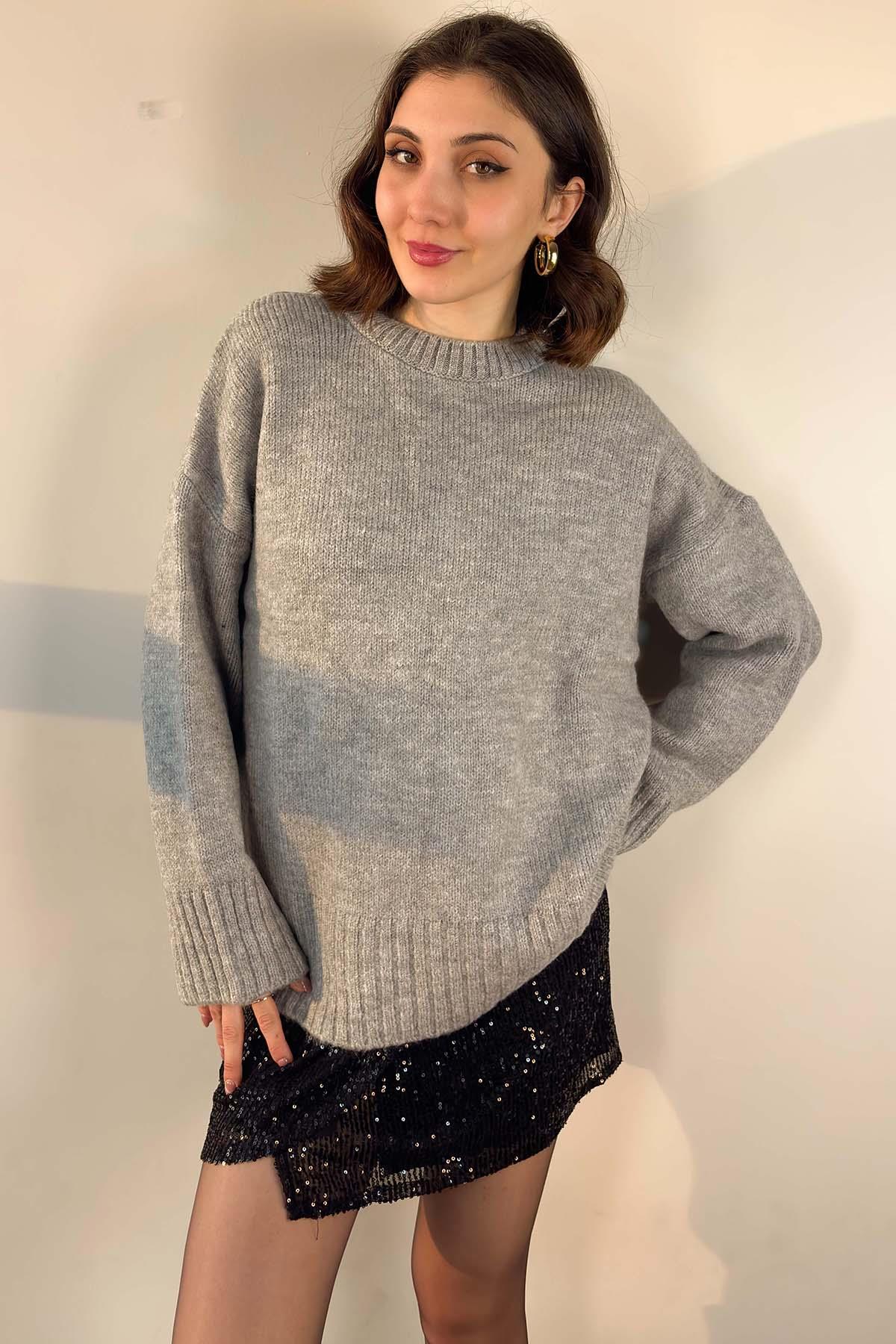 Gri Oversize Bisiklet Yaka Triko Kazak