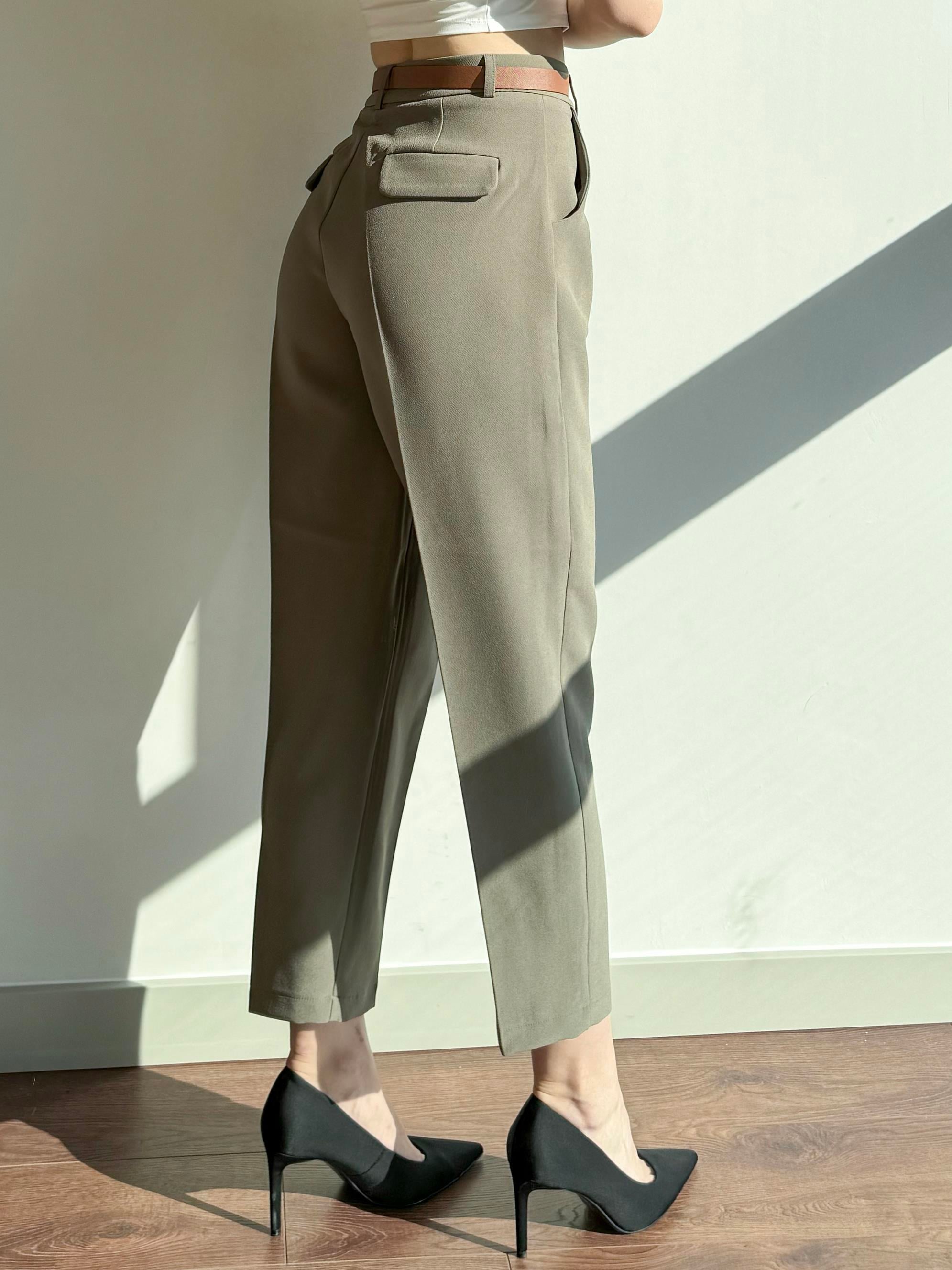 Haki Kemerli Pantolon