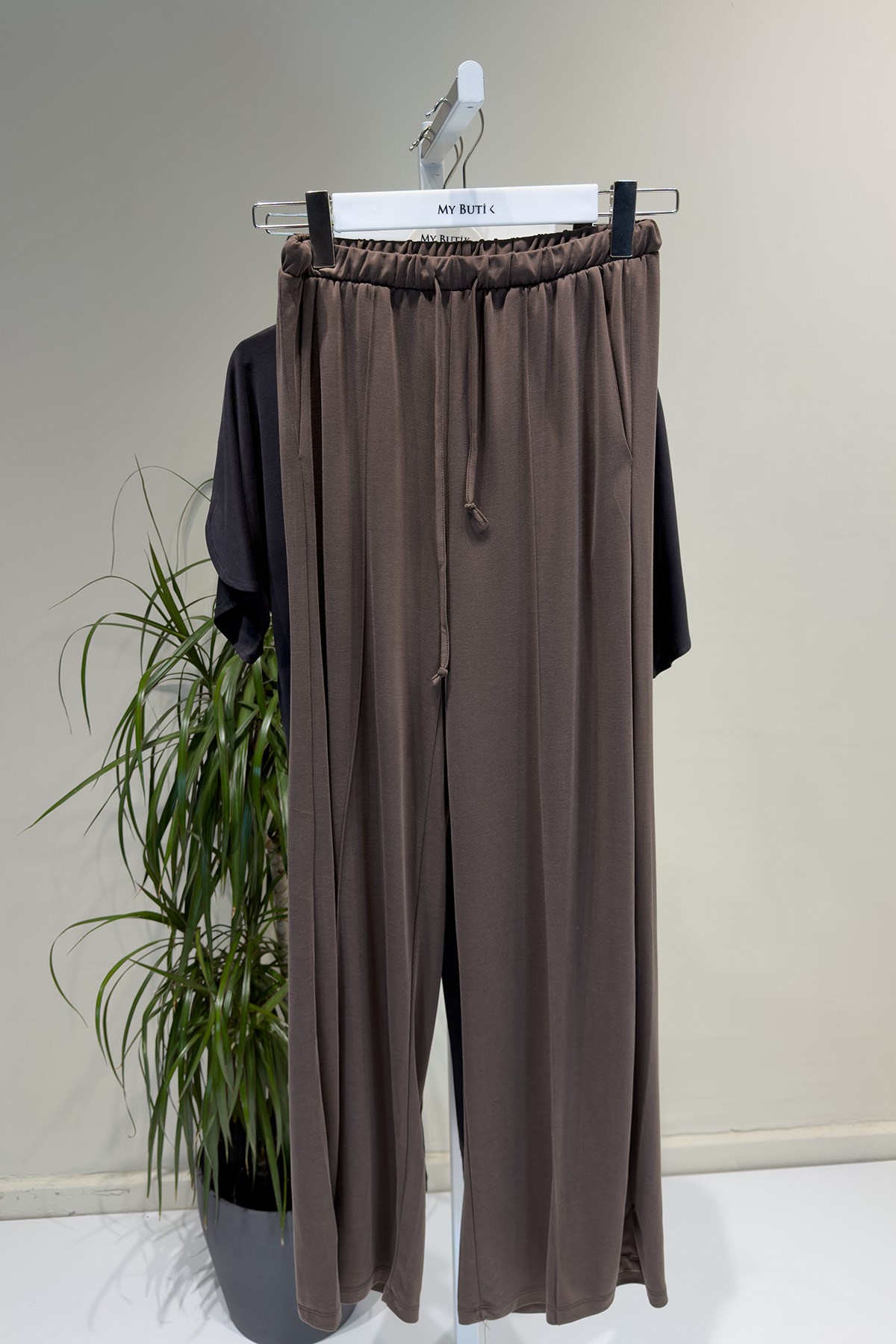 Kahverengi Crop Pantolon Takım