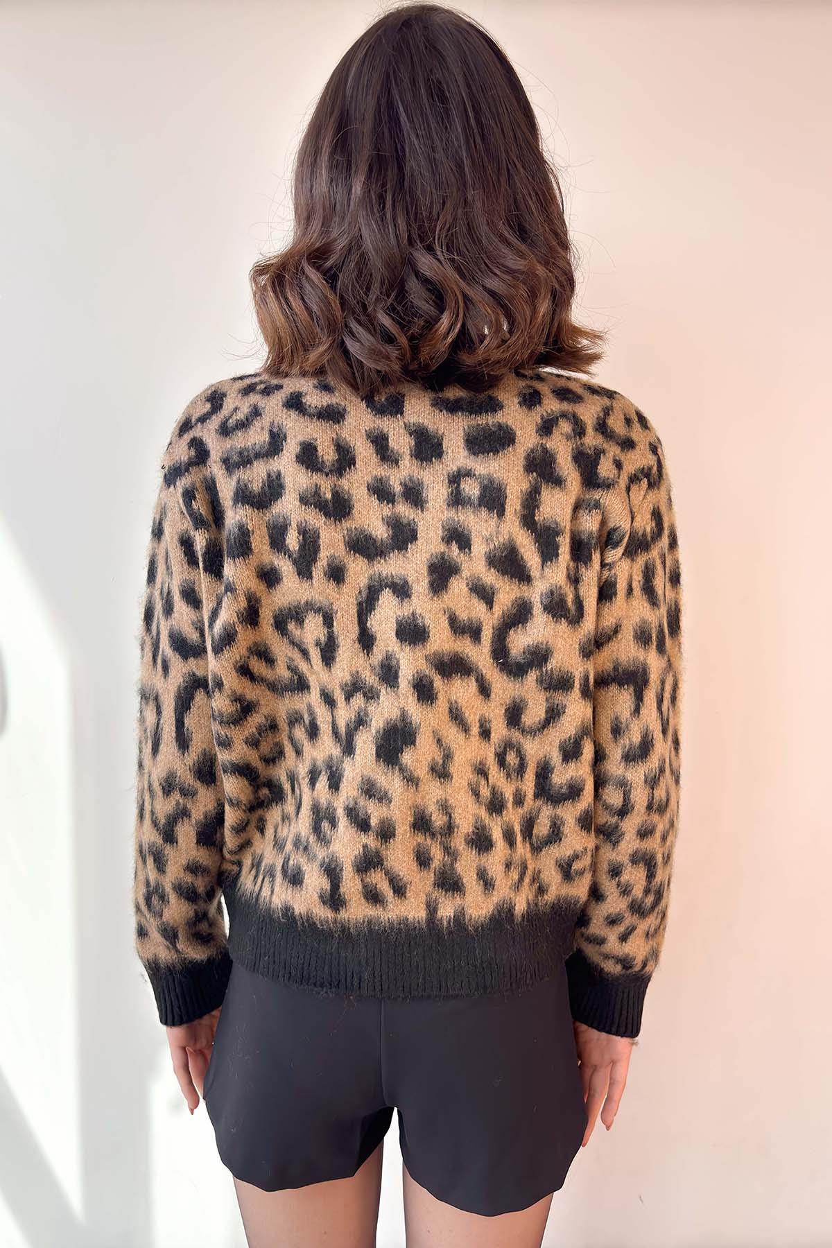 Kahverengi Leopar Desenli Soft Touch Bisiklet Yaka Kazak