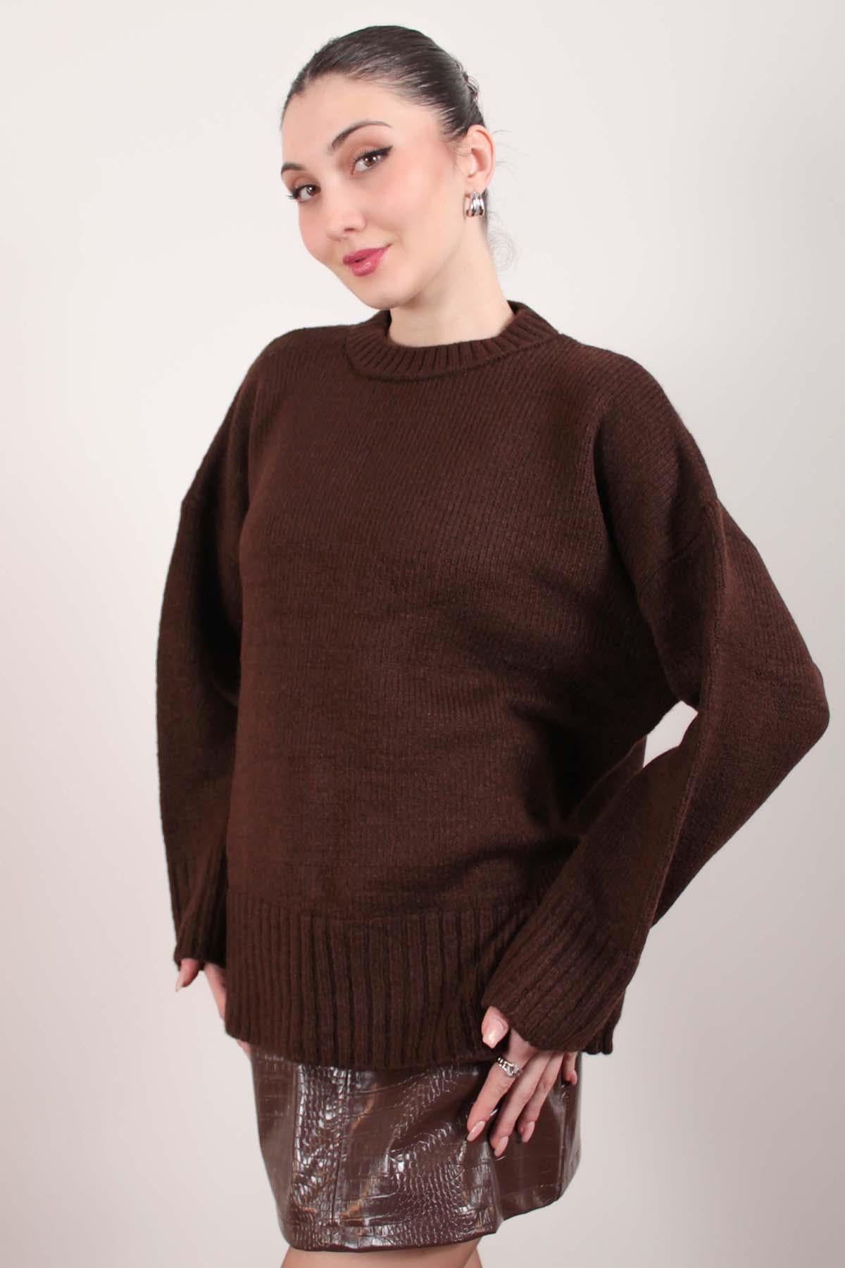 Kahverengi Oversize Bisiklet Yaka Triko Kazak