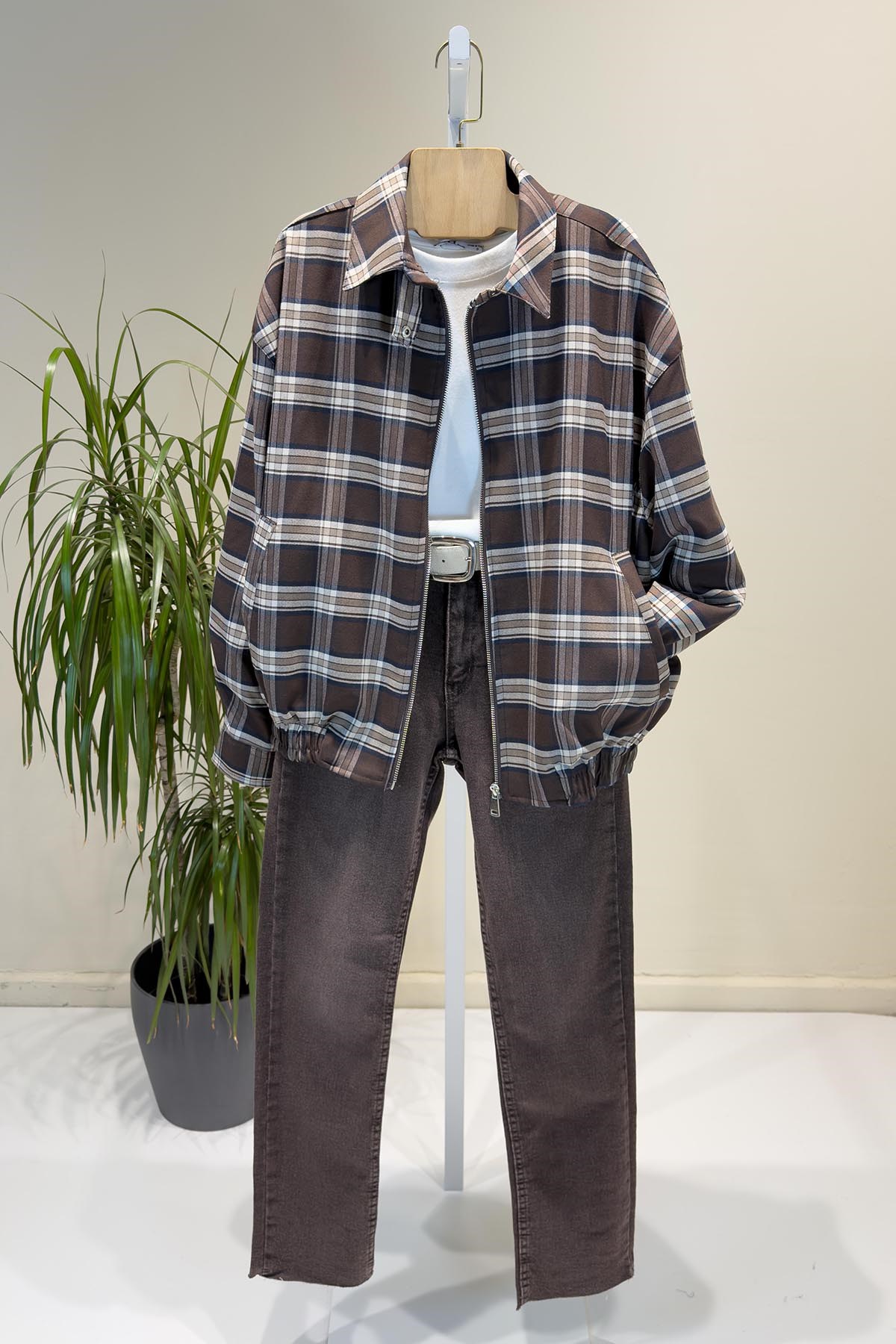 Kahverengi Paça Kesik Boyfit Mom Jean