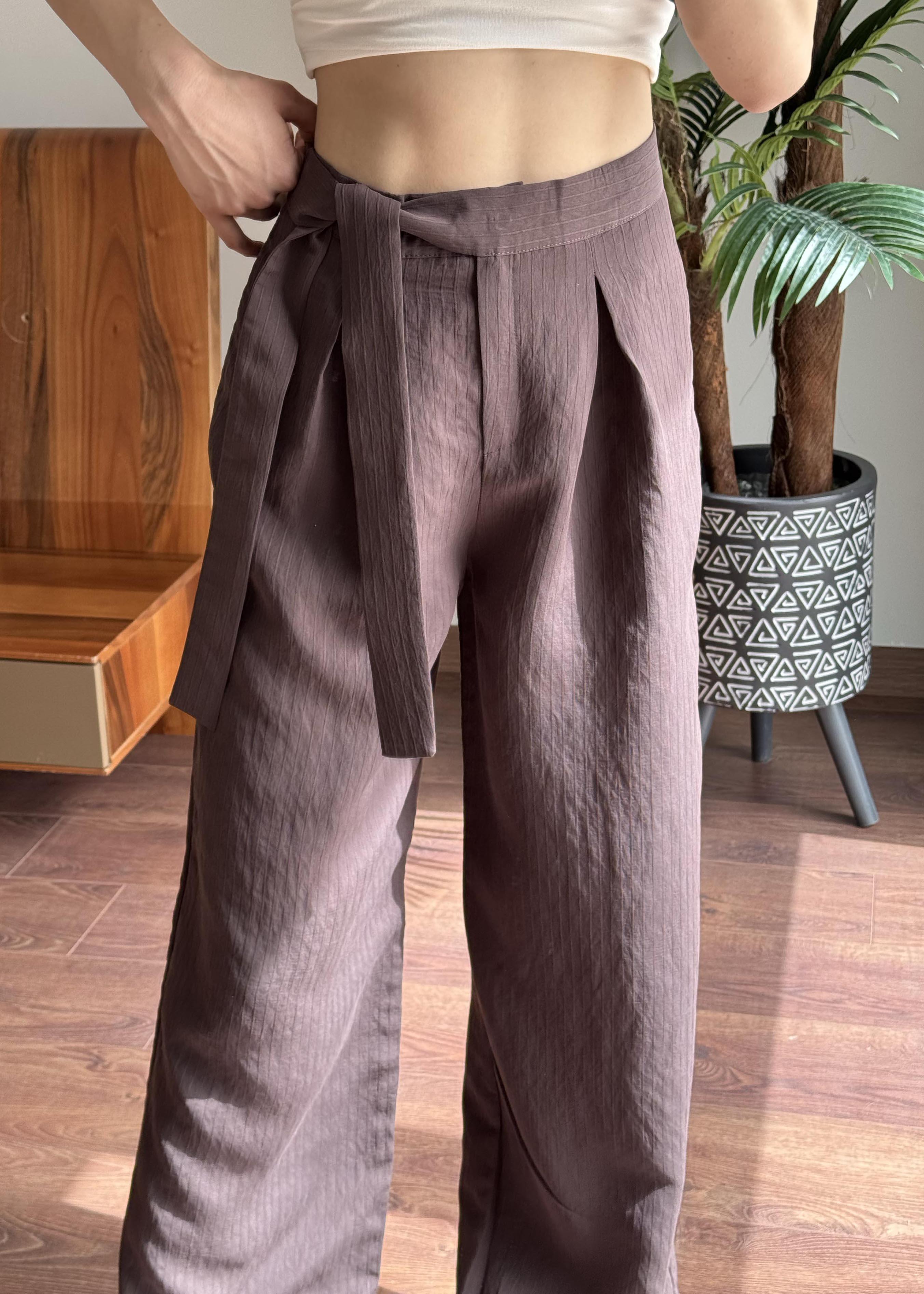 Kahverengi Pantolon