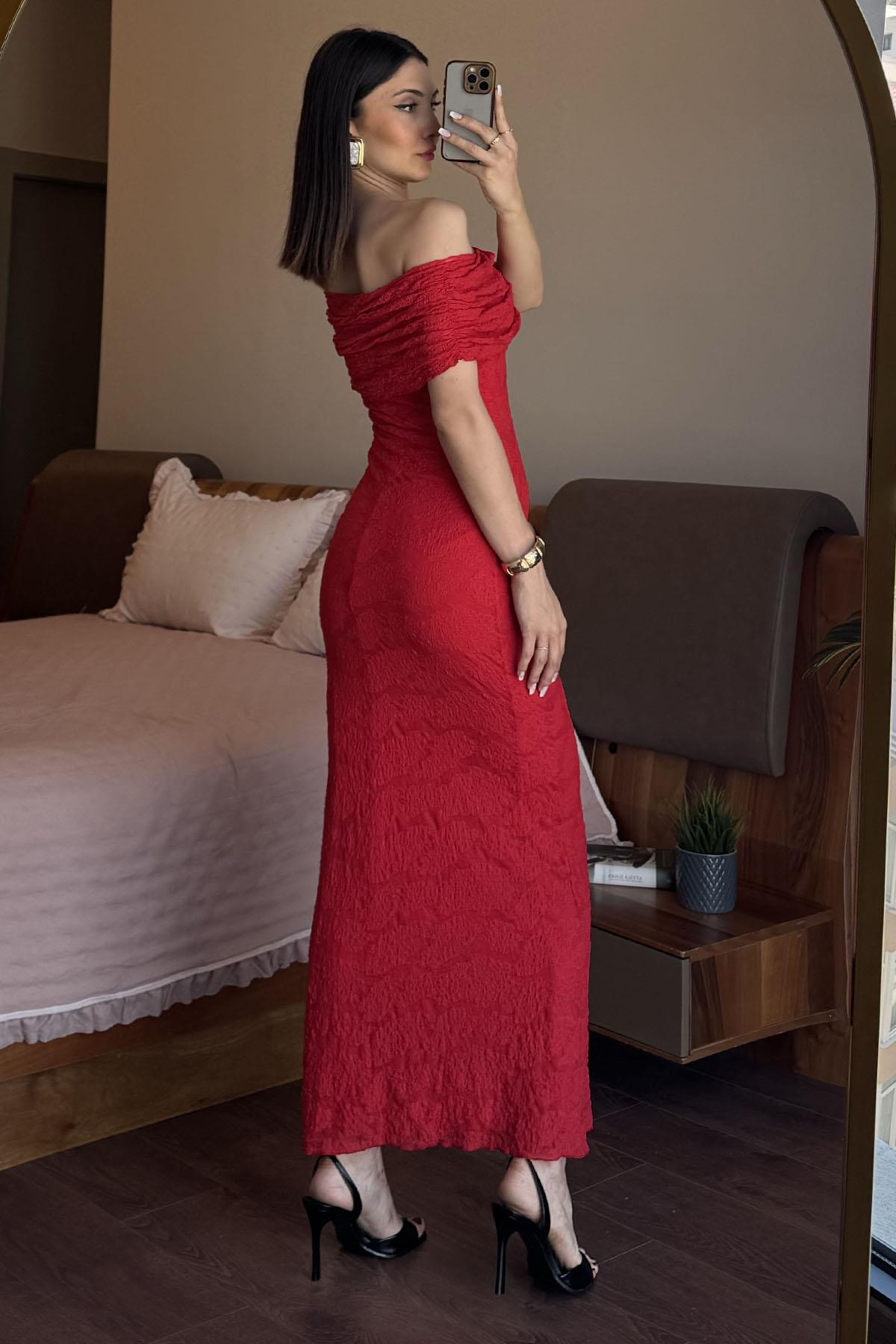 Kırmızı Madonna Yaka Dantel Elbise
