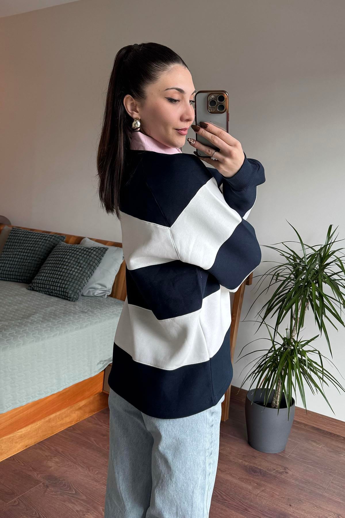Lacivert Gabardin Yakalı Önü Nakışlı Sweatshirt