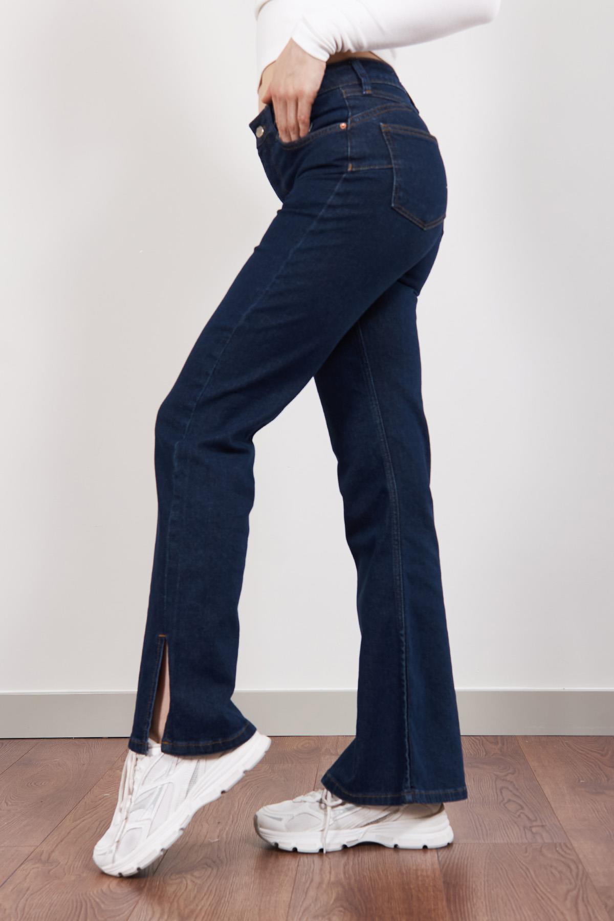 Lacivert Push Up Yandan Yırtmaçlı Jean