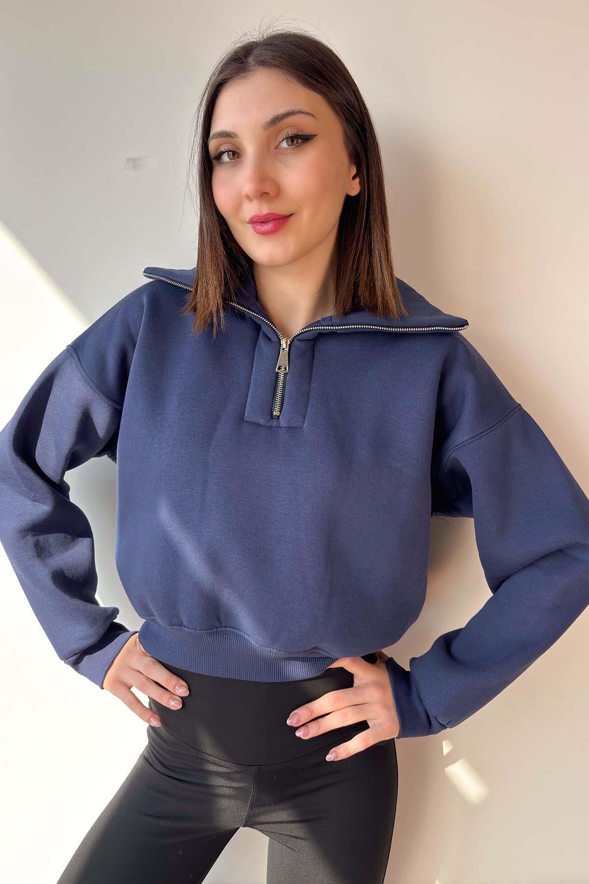 Lacivert Yaka Detaylı Crop Sweatshirt