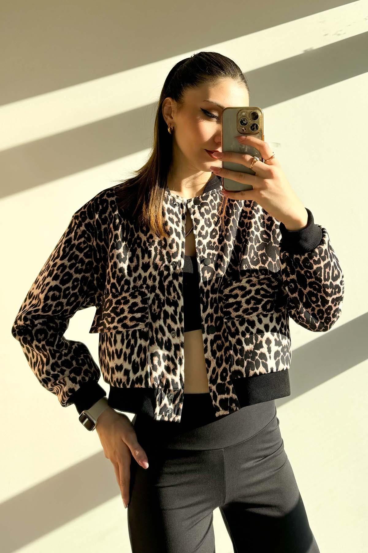 Leopar Astarlı Bomber Ceket