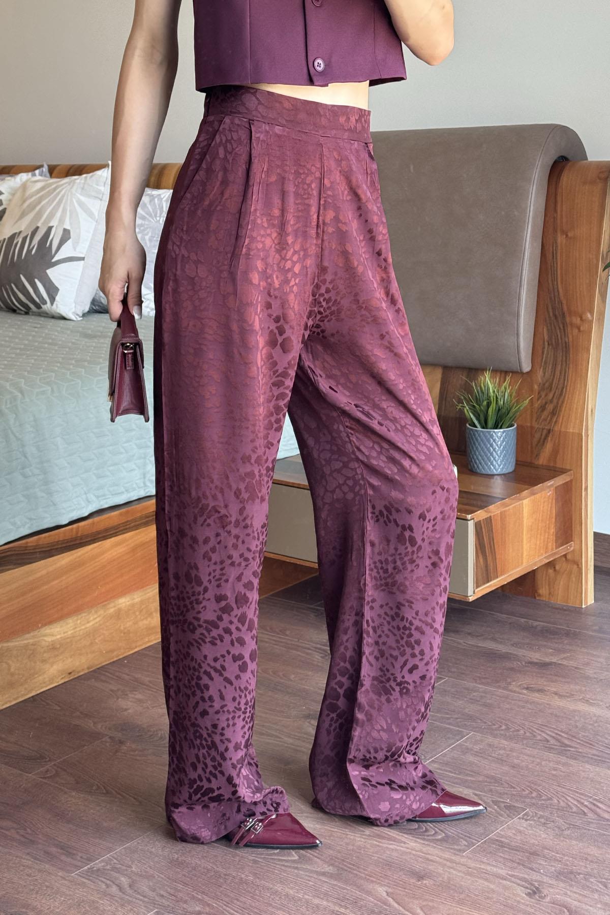 Mürdüm Leopar Desenli Pantolon