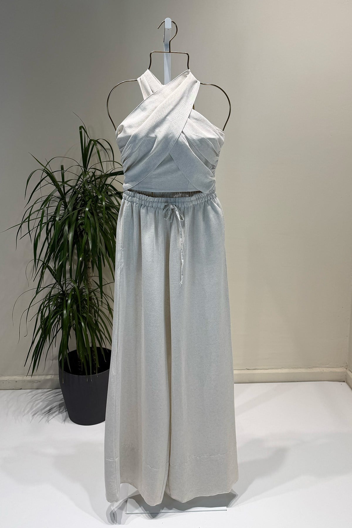 Naturel Halter Yaka Bluz Takım