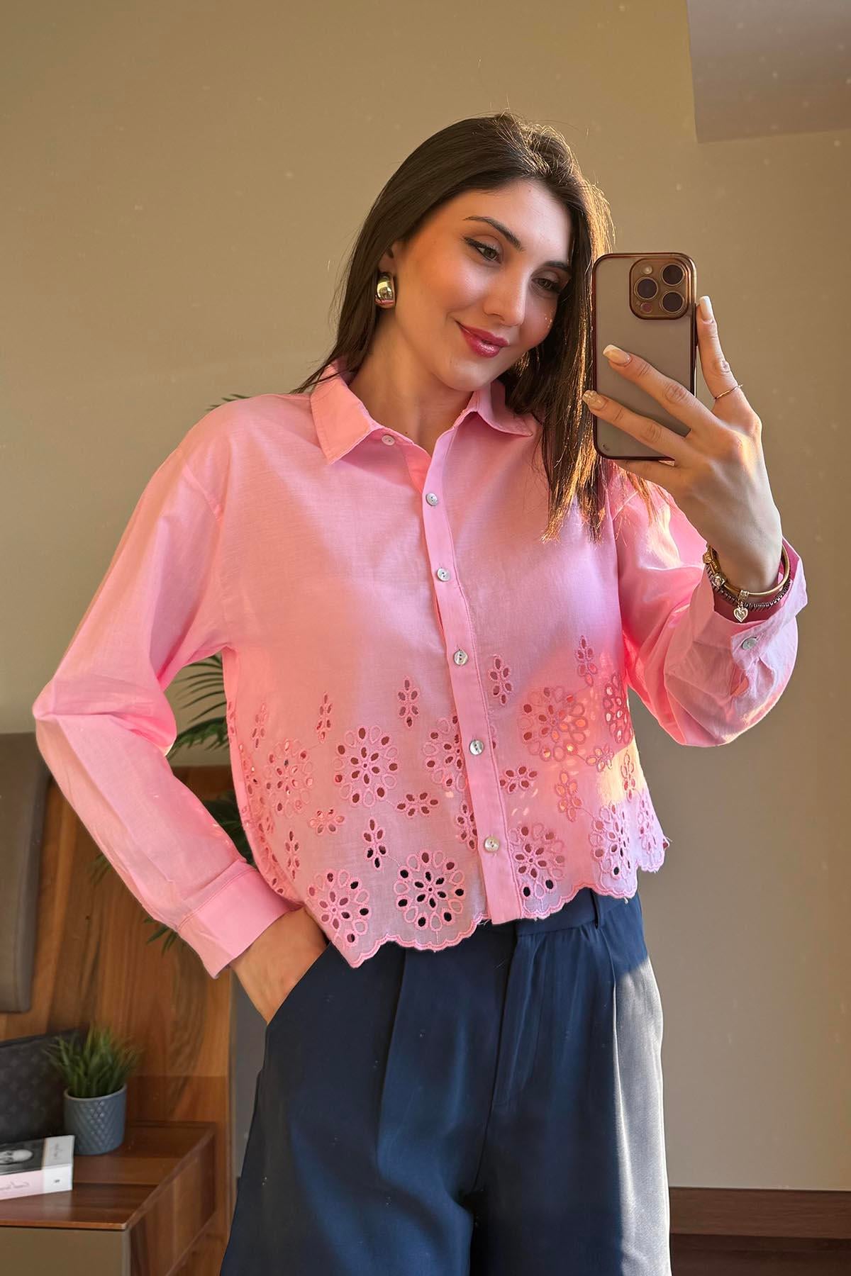 Pembe Alt Kısmı Fisto Detaylı Gömlek