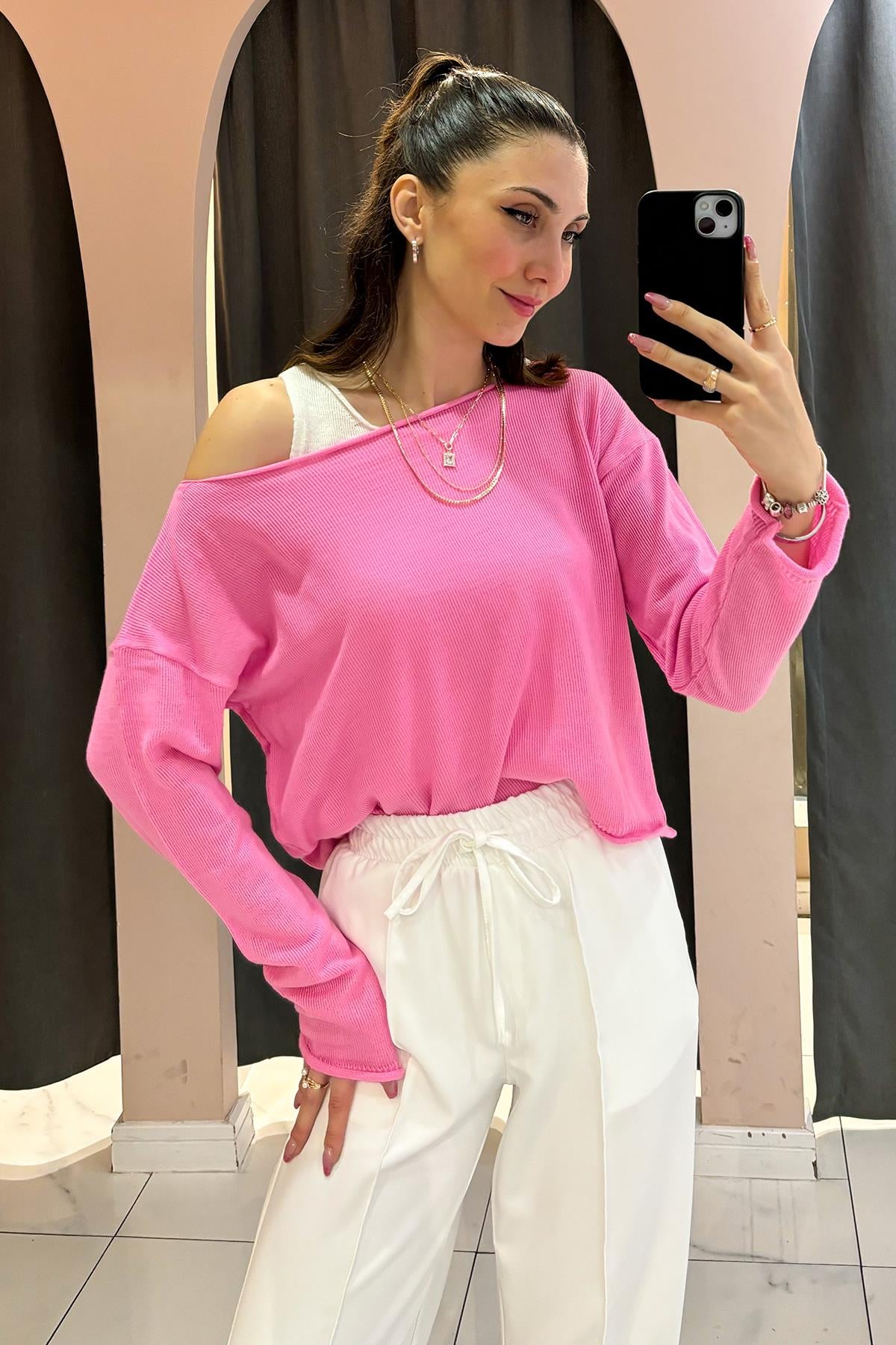 Pembe Atletli Triko Kazak