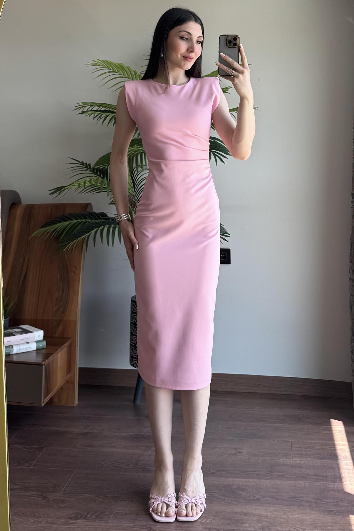 Pembe Bel Büzgülü Vatkalı Elbise