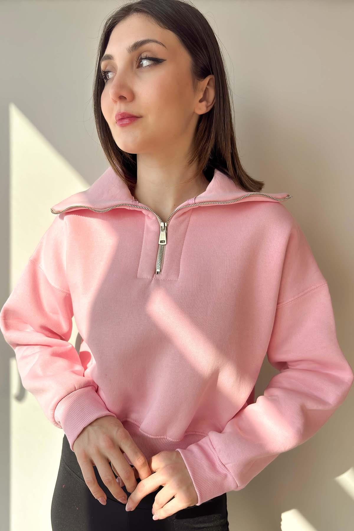 Pembe Yaka Detaylı Crop Sweatshirt