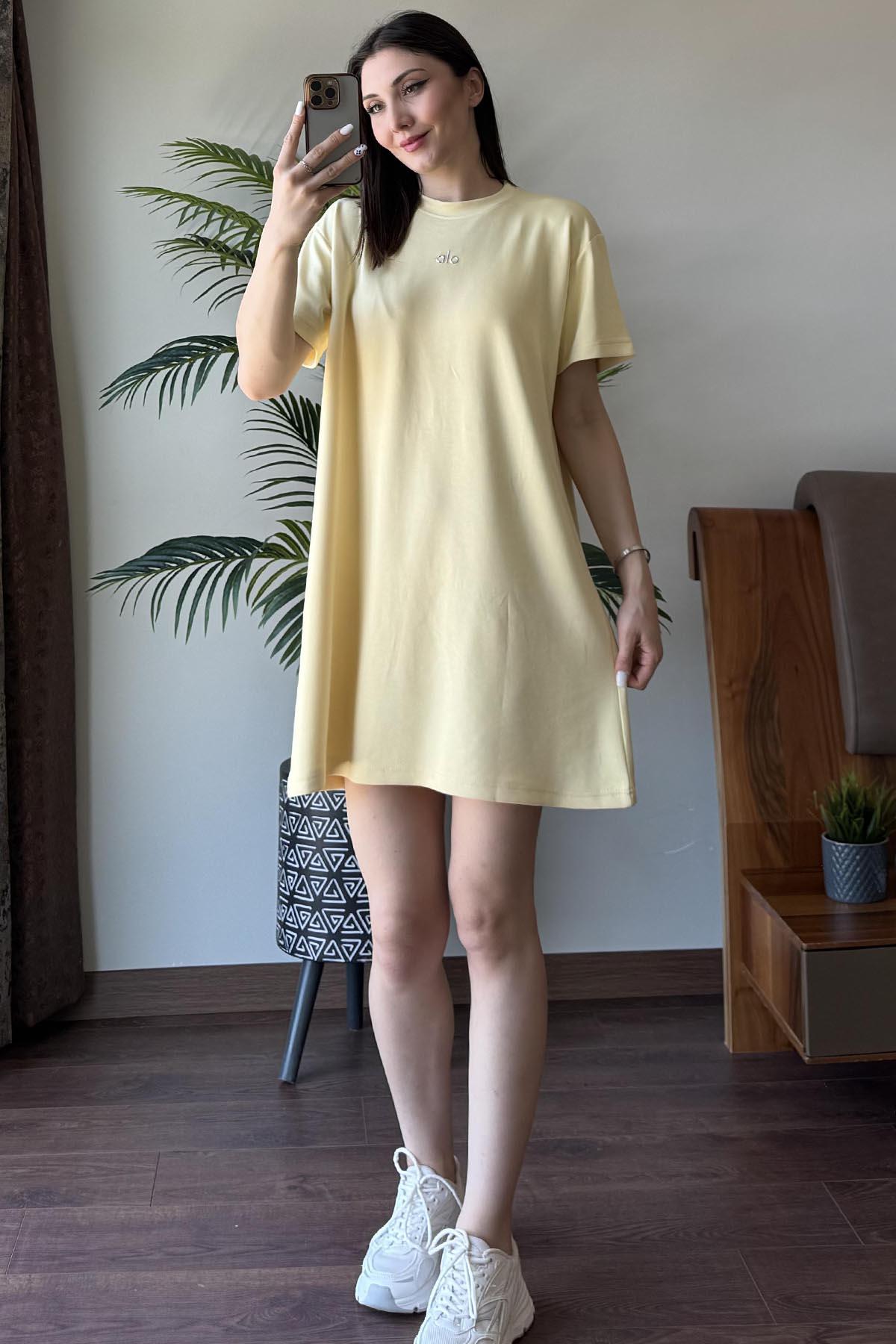 Sarı Alo Gümüş Baskılı Oversize Elbise