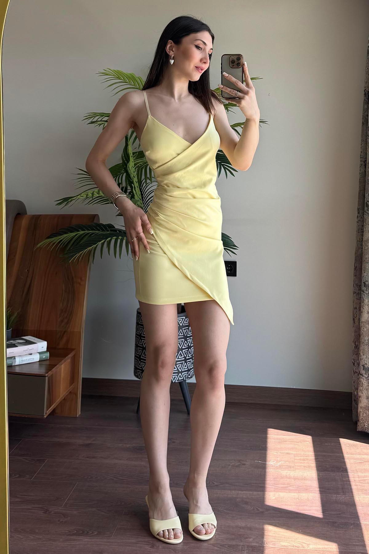 Sarı Askılı Drape Detaylı Eblise