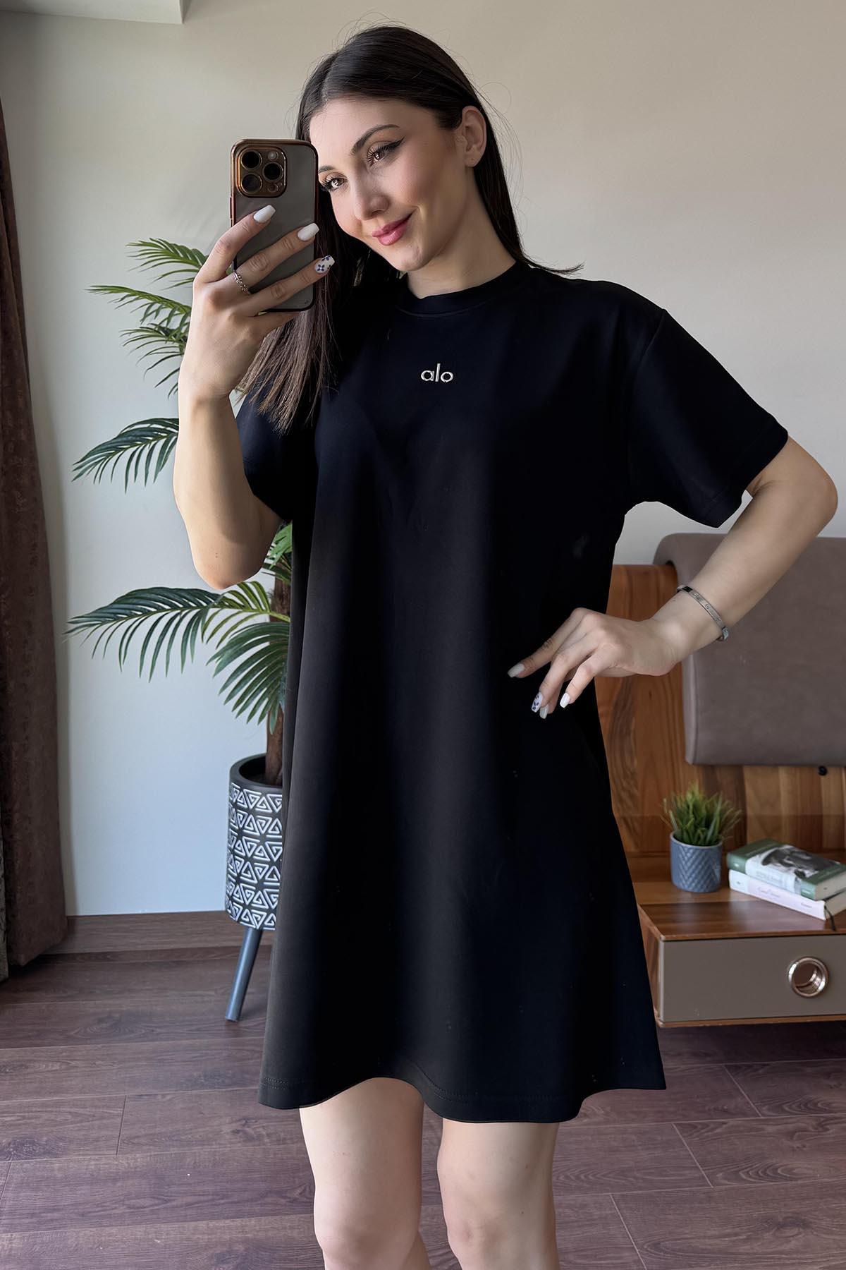 Siyah Alo Gümüş Baskılı Oversize Elbise