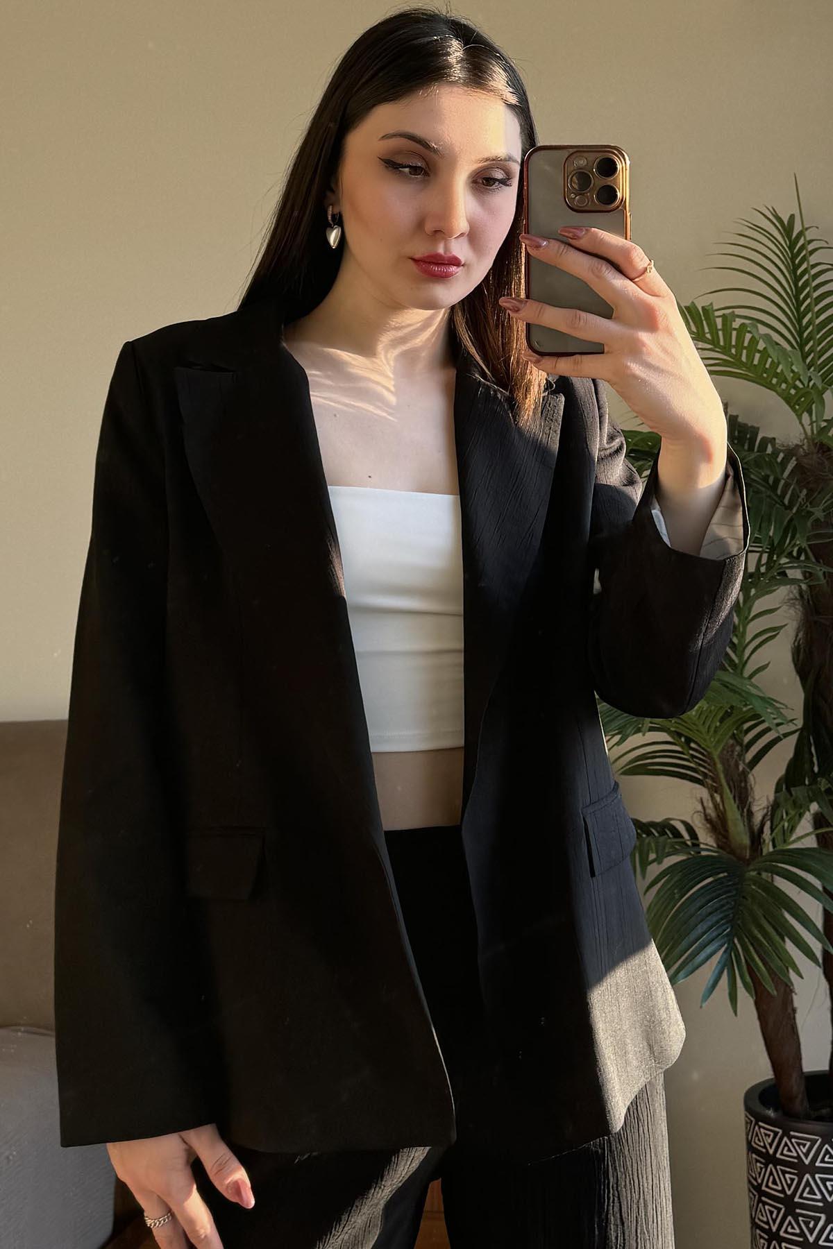 Siyah Çilek Ceket