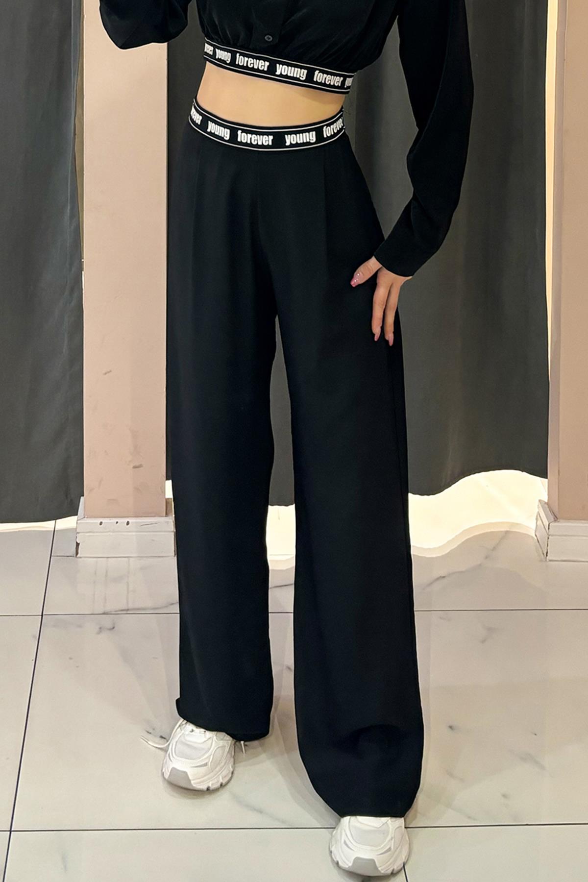 Siyah Forever Young Baskılı Kemer Detaylı Beli Lastikli Pantolon