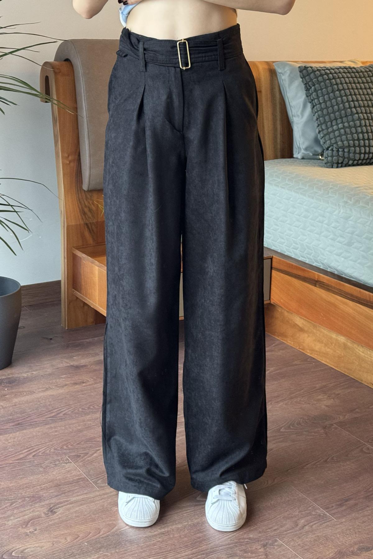 Siyah Kemerli Süet Pantolon