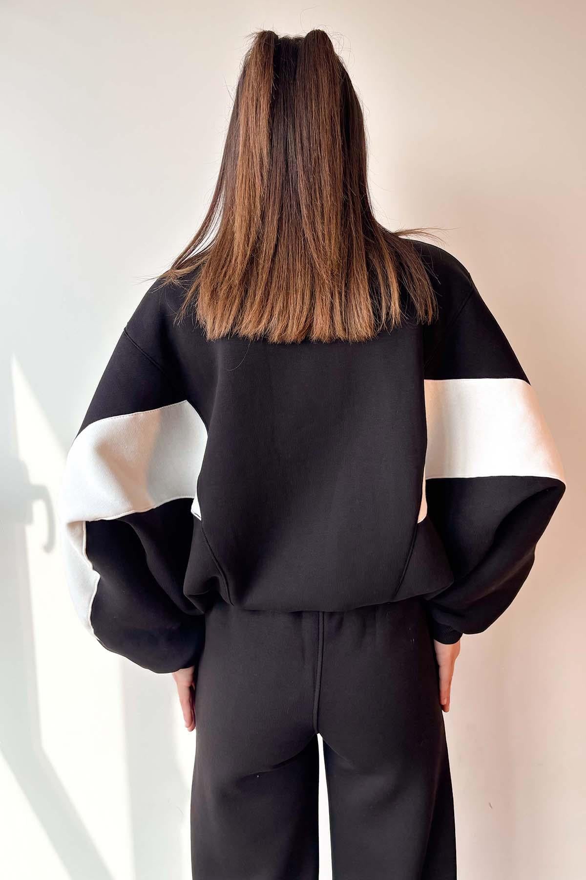 Siyah Kolu Parça Detaylı Üç İplik Şardonlu Fermuarlı Sweatshirt