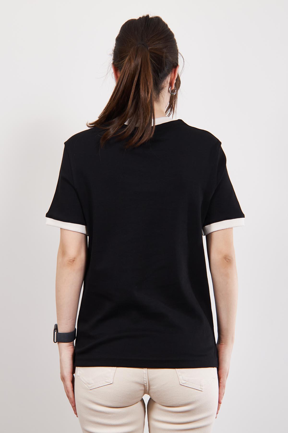 Siyah Massi Kontrast Yaka ve Manşetli T Shirt