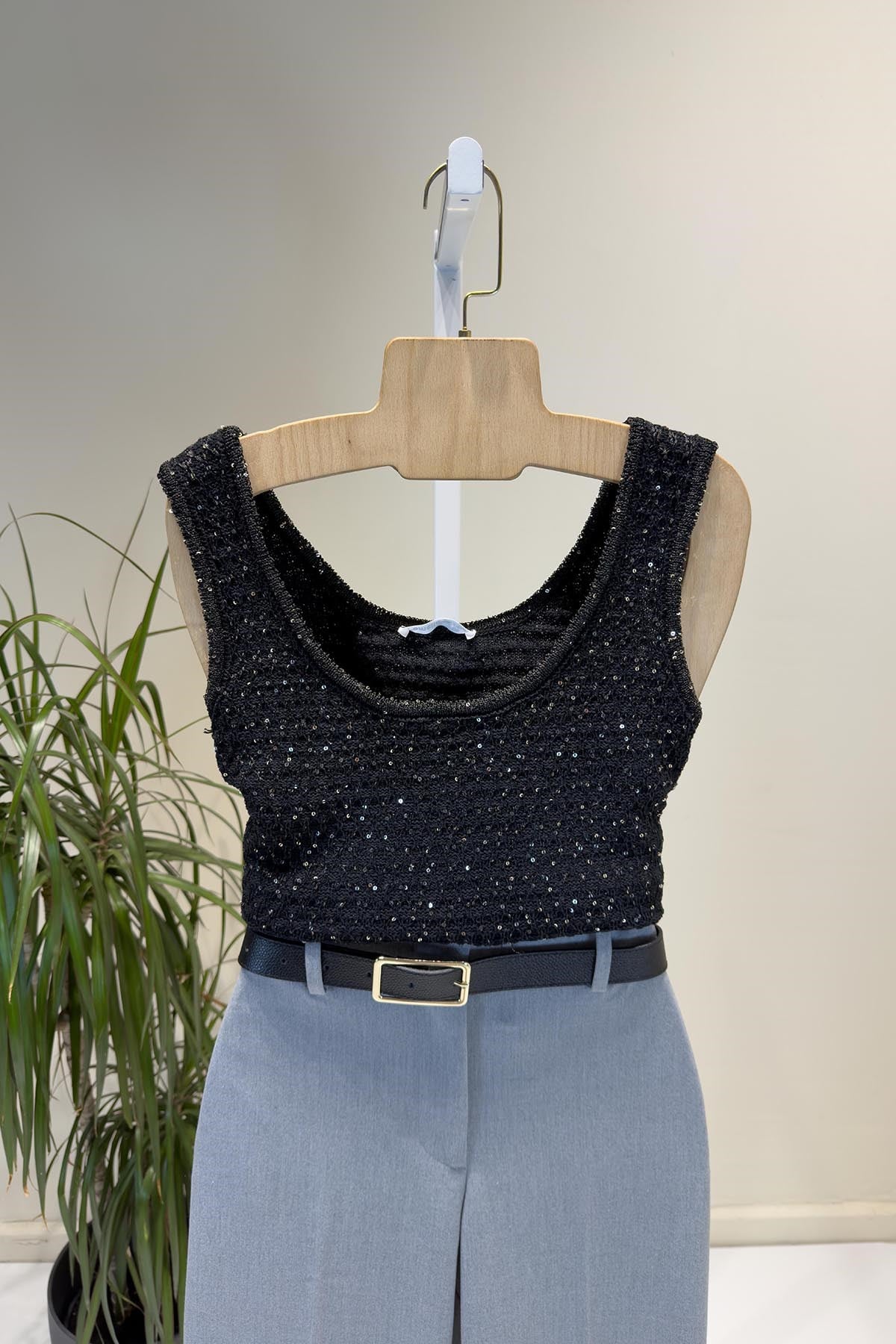 Siyah Pullu Metalik Crop Top