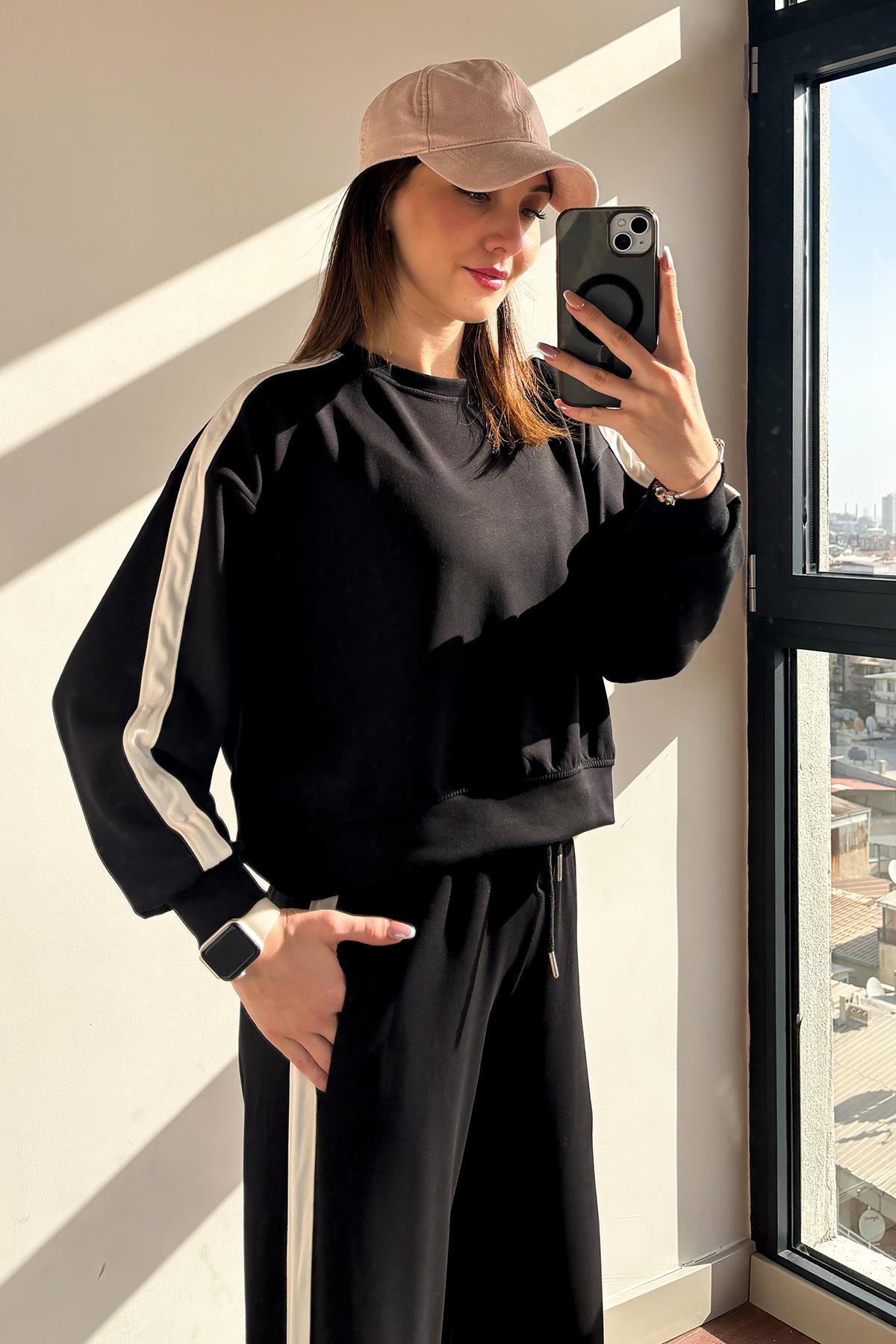 Siyah Şeritli Pantolon Sweatshirt Takım