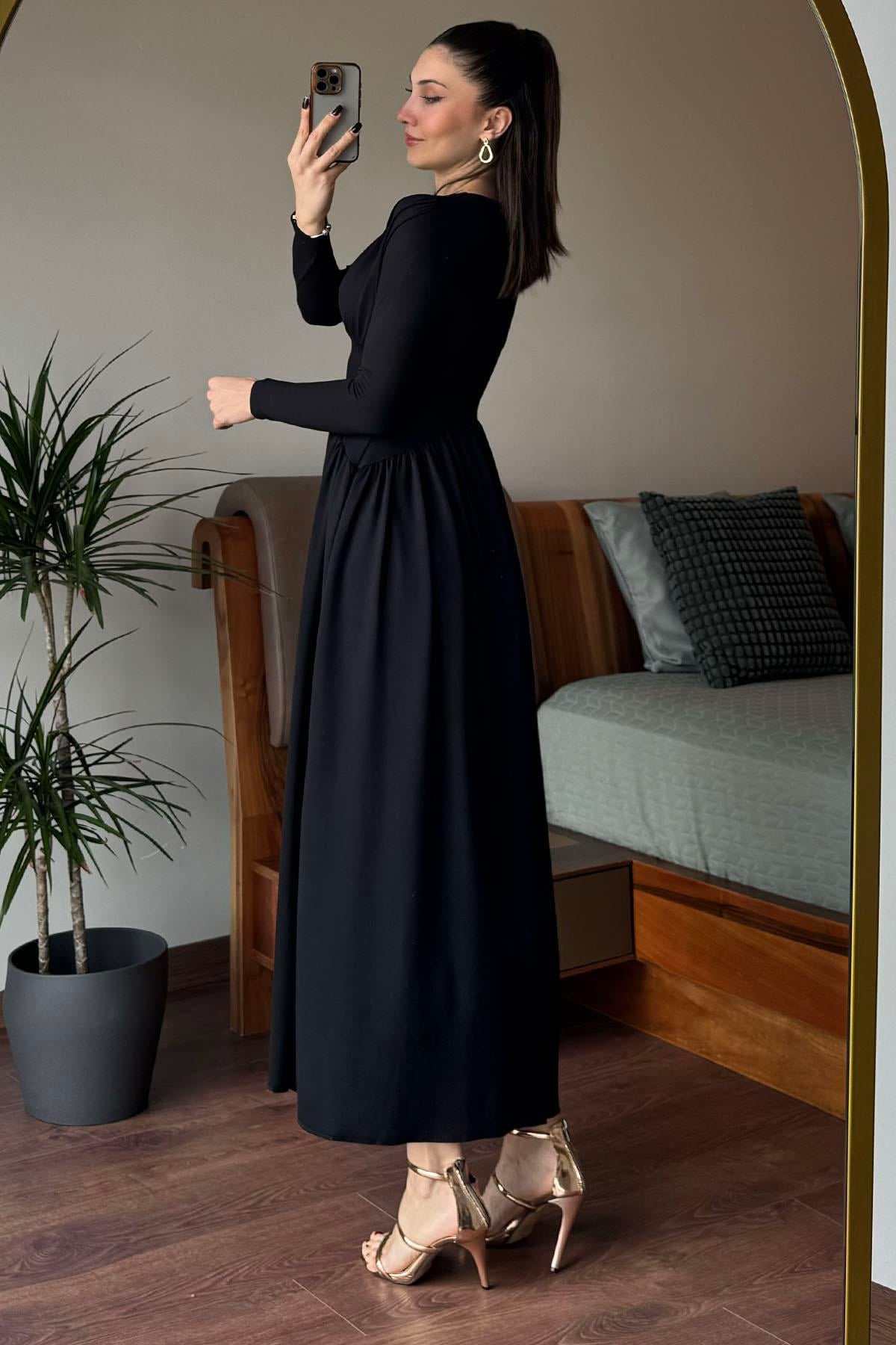 Siyah Uzunkollu Elbise
