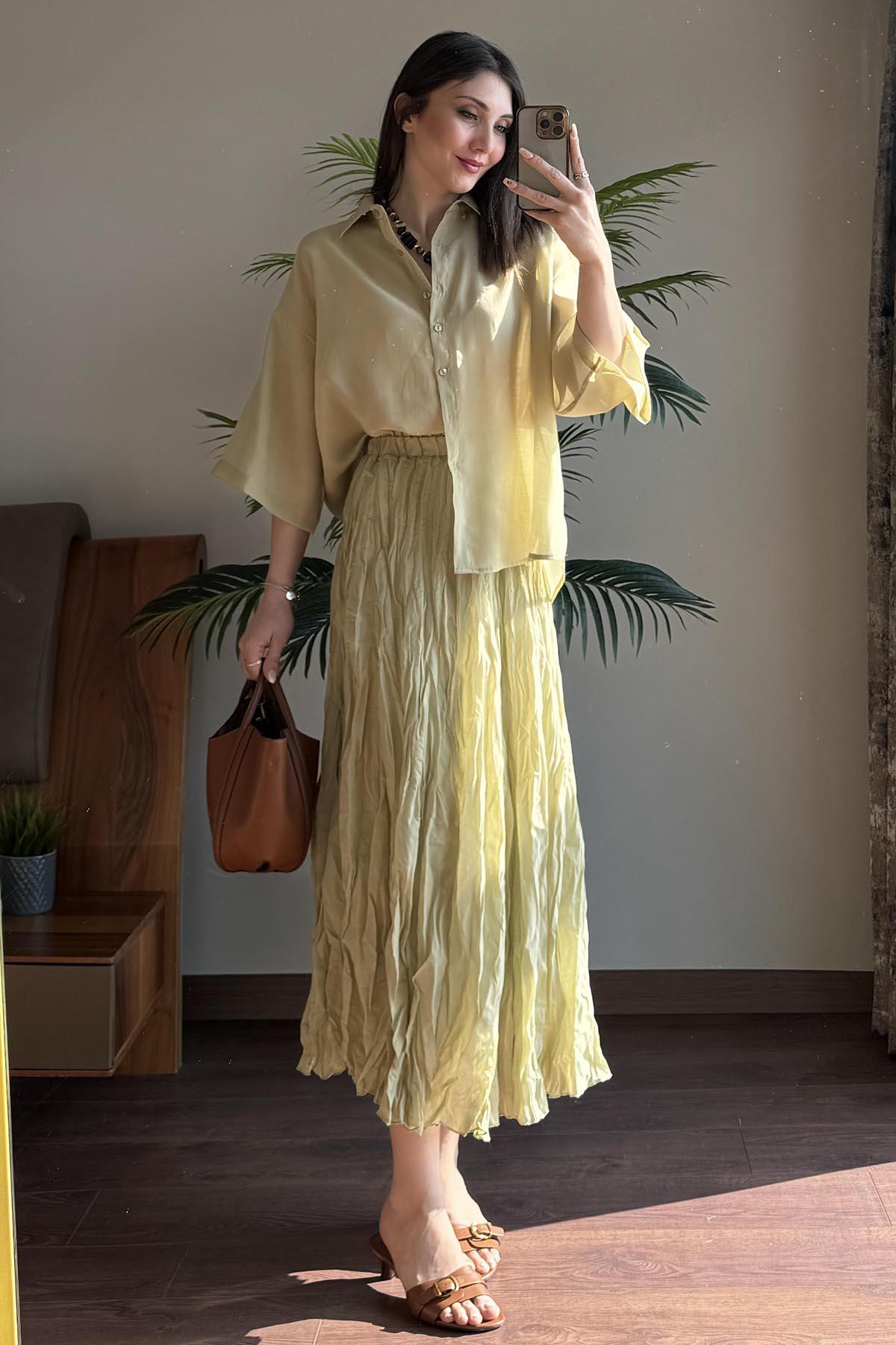 Yeşil Oversize İpeksi Gömlek Kırışık Etek Takım