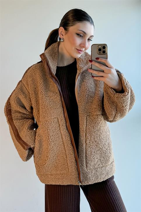 Açık Kahve Deri Detaylı Astarlı Peluş Mont