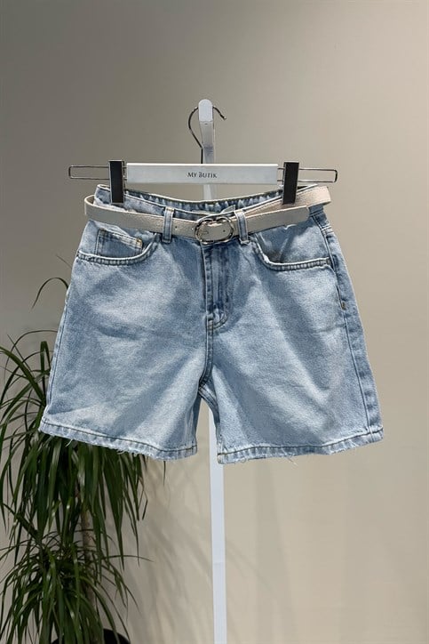 Açık Mavi Kemerli Denim Şort