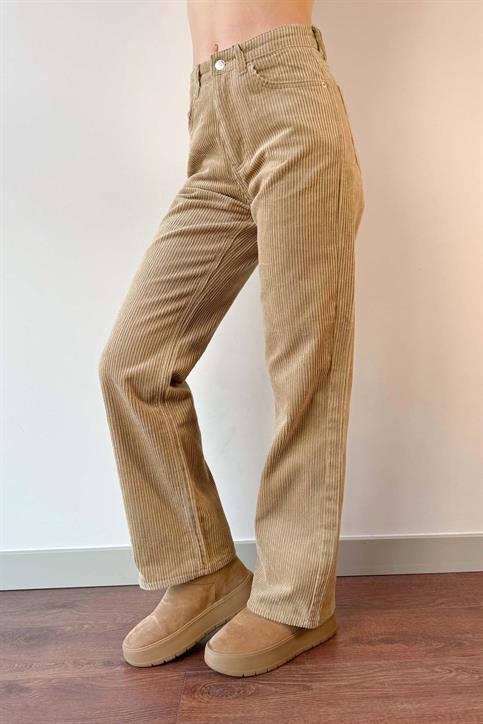 Bal Köpüğü Straight Kesim Kadife Jean Pantolon