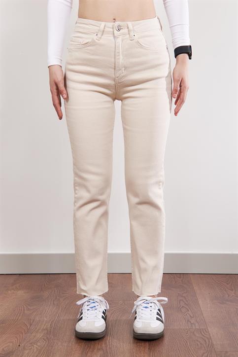 Bej Paça Kesik Boyfit Jean