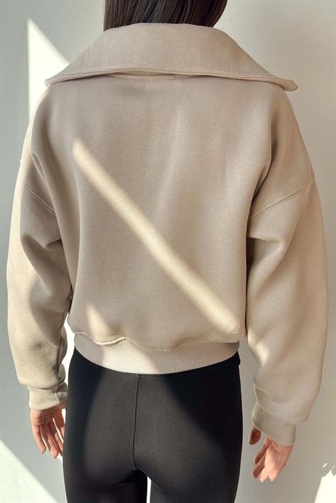 Bej Yaka Detaylı Crop Sweatshirt