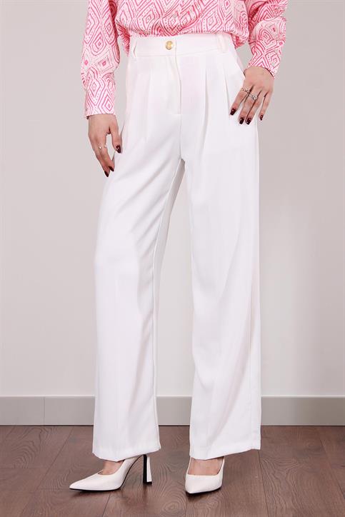 Beyaz Beli Lastikli Gold Düğmeli Geniş Paça Pantolon