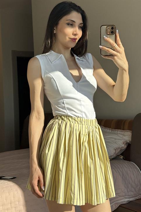 Beyaz Kolsuz Fermuarlı Body