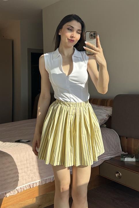 Beyaz Kolsuz Fermuarlı Body