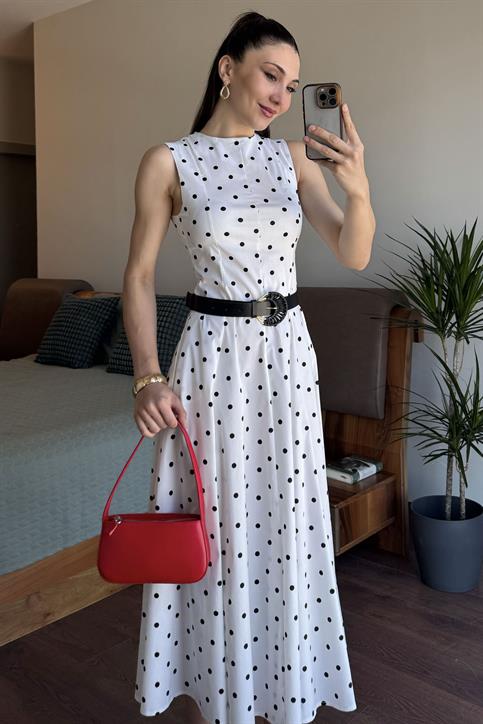 Beyaz Kolsuz Puantiye Elbise