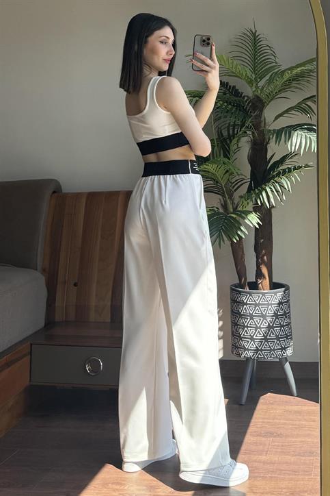 Beyaz Lastik Detaylı Pantolon