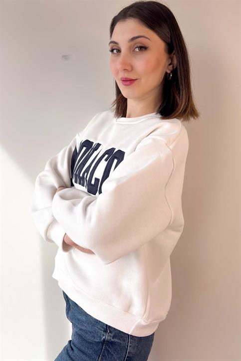 Beyaz Monaco Nakışlı Oversize Sweatshirt