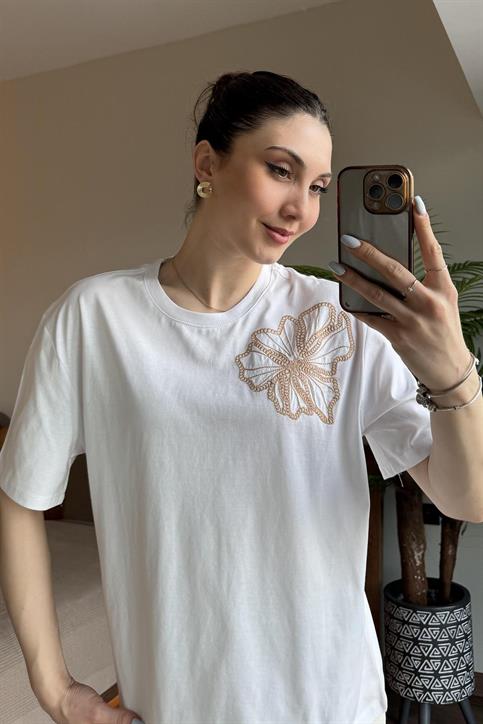 Beyaz Nakışlı T Shirt