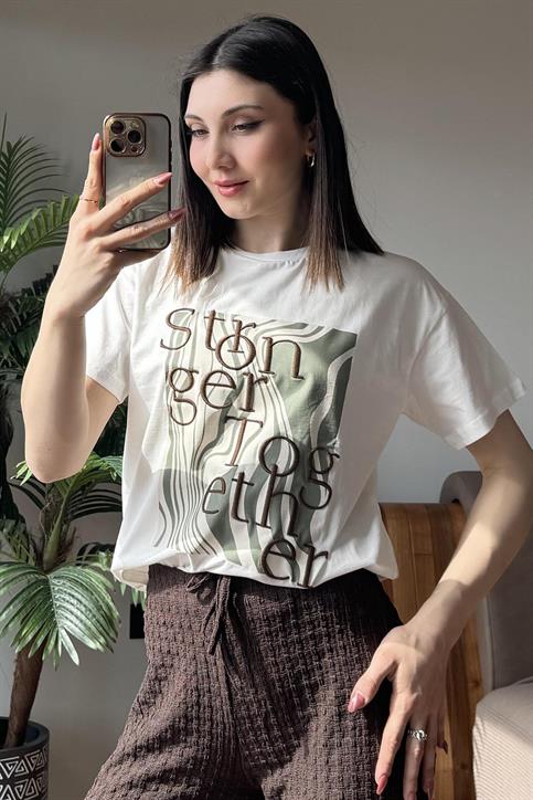 Beyaz Stronger Together Nakışlı T Shirt