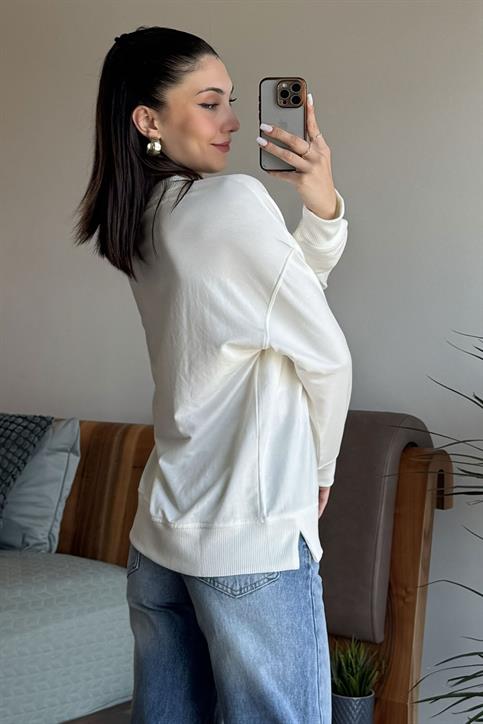 Beyaz Yakası ve Kolları Ribanalı Basic Sweatshirt