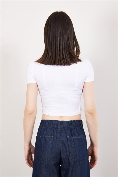 Beyaz Yazı Detaylı Crop T Shirt