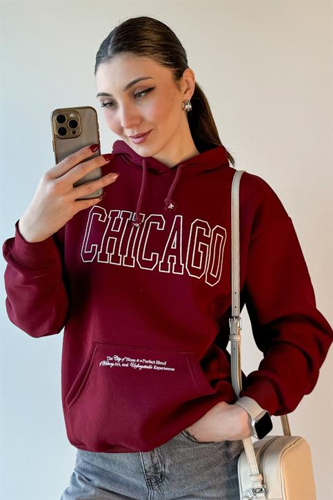 Bordo Chicago Baskılı Cepli Kapüşonlu Sweatshirt