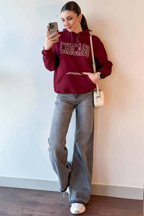 Bordo Chicago Baskılı Cepli Kapüşonlu Sweatshirt