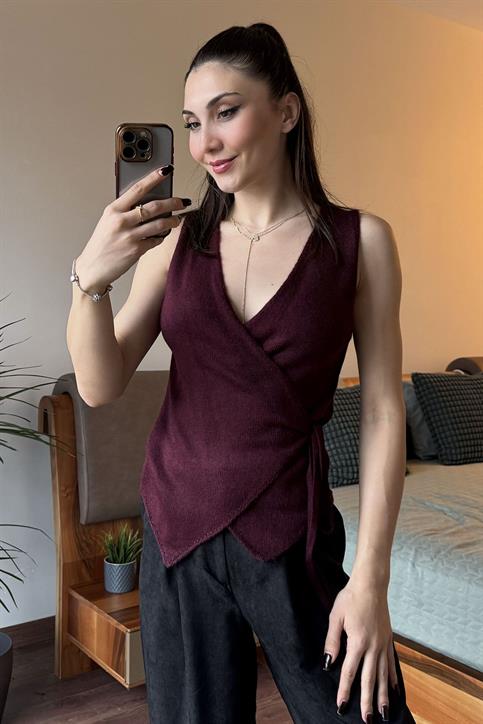 Bordo Kruvaze Yaka Kemerli Triko Yelek