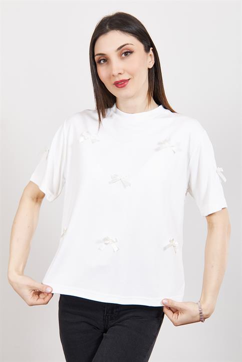Ekru Fiyonk Detaylı T Shirt