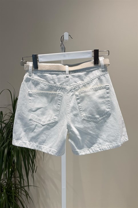Ekru Kemerli Denim Şort